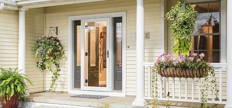 screen door installation in Shafter